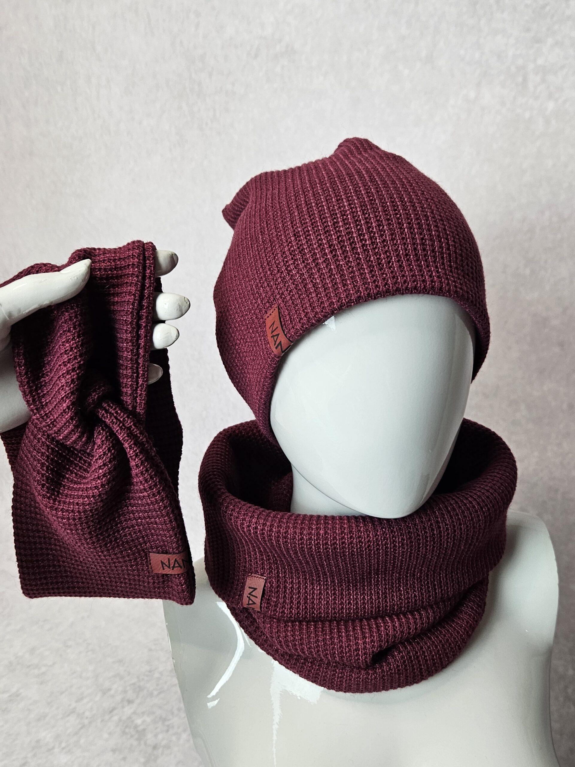 Zestaw czapka, komin, opaska